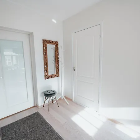 Apartment Rueuetli 24-2