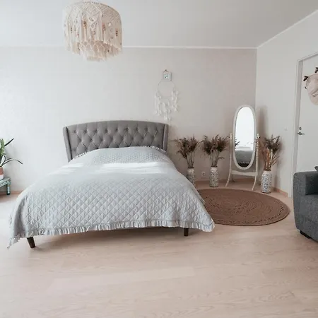 Rueuetli 24-2 Apartament *