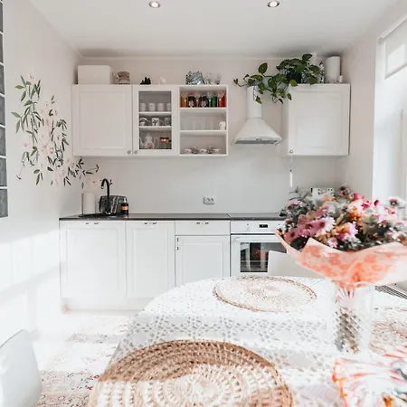 Rueuetli 24-2 Apartament *